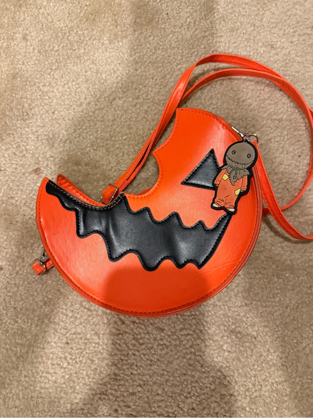 101.Trick r Treat Orange Pumpkin Jack-O'-Lantern Crossbody Bag for Women - Picture 7 of 9